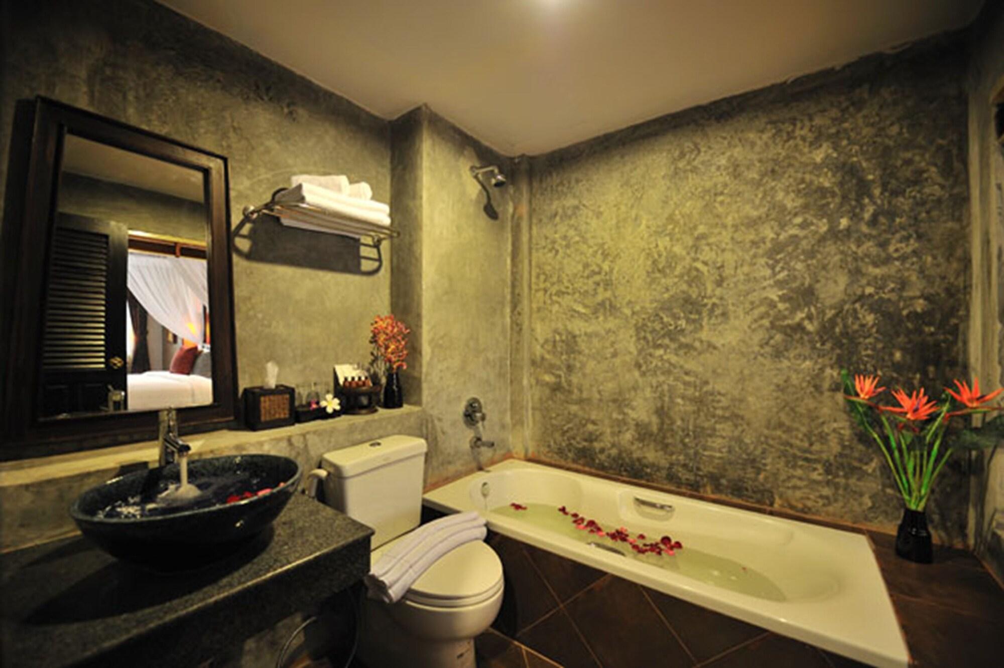 Siralanna Hotel Patong Dış mekan fotoğraf
