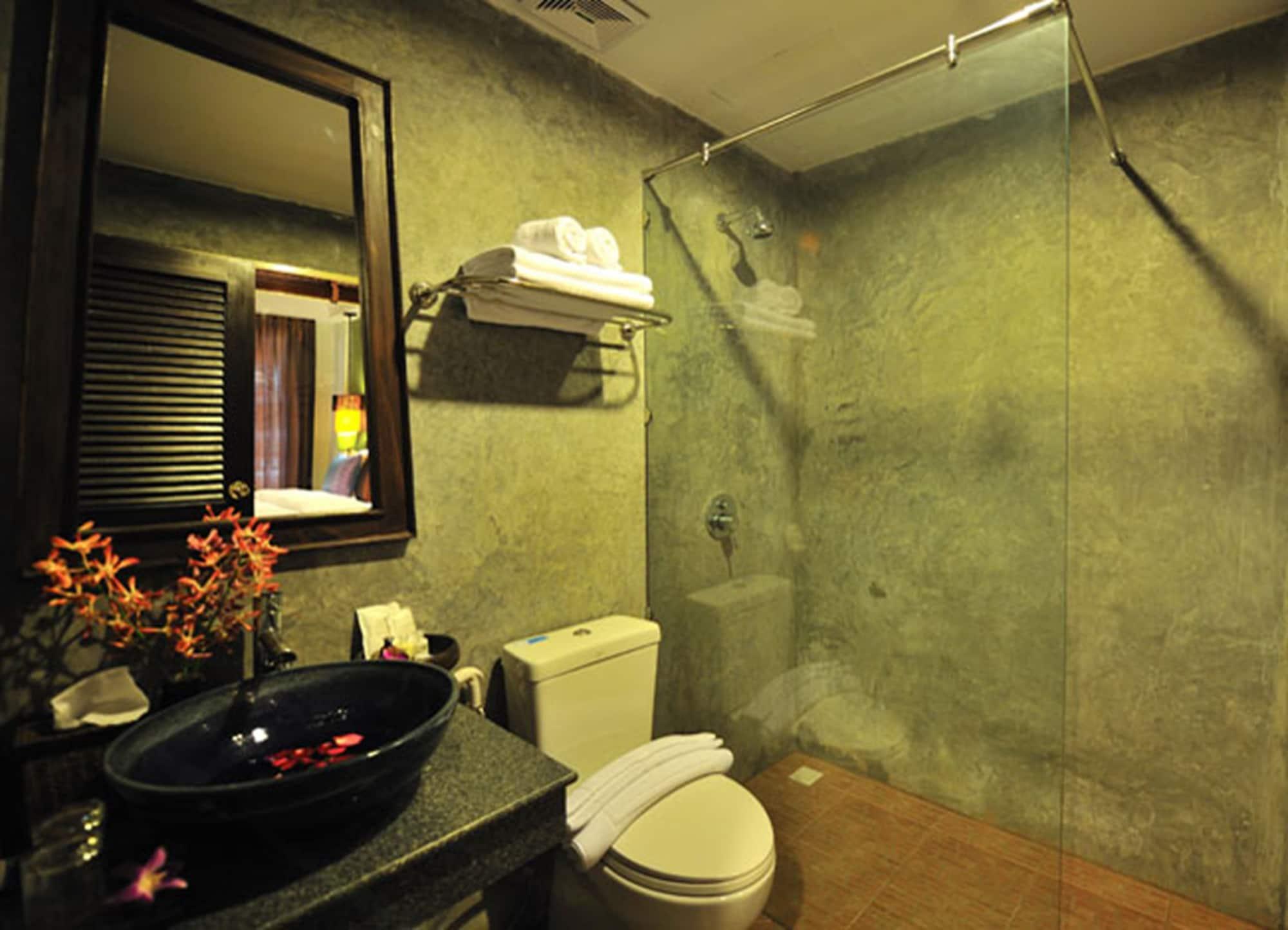 Siralanna Hotel Patong Dış mekan fotoğraf